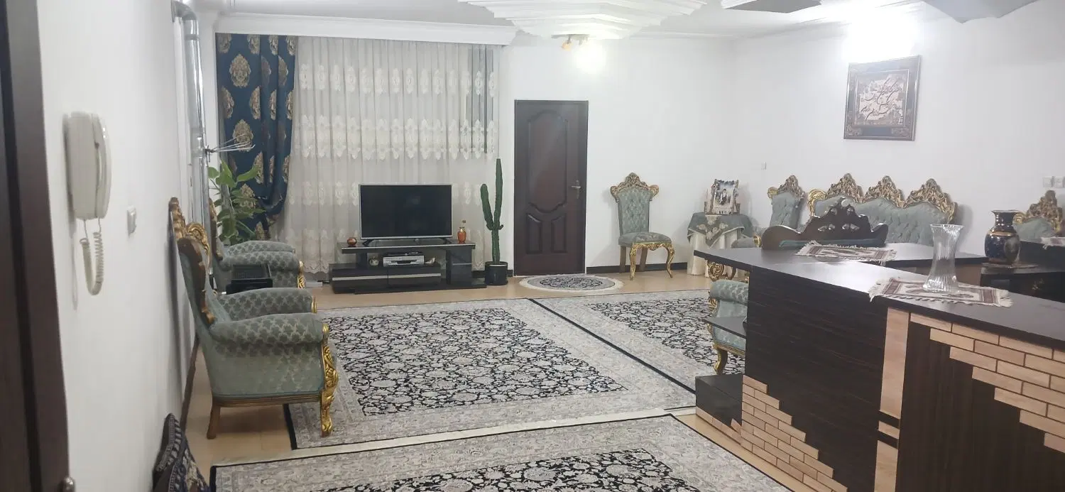 منزل دوطبقه