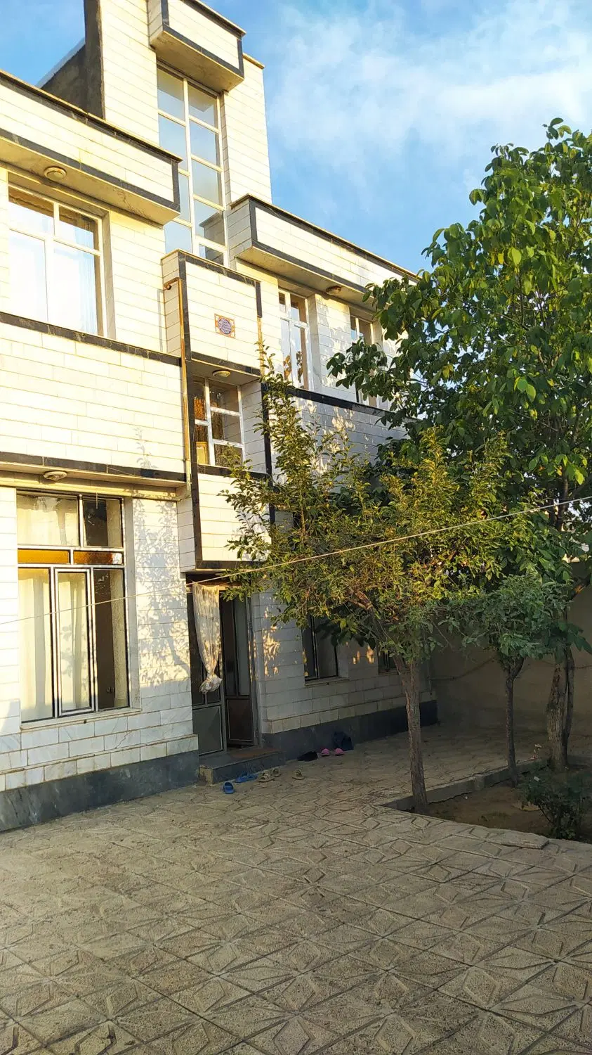 ویلایی بر خیابان 30متری آخر ملاباشی به کارشناسان
