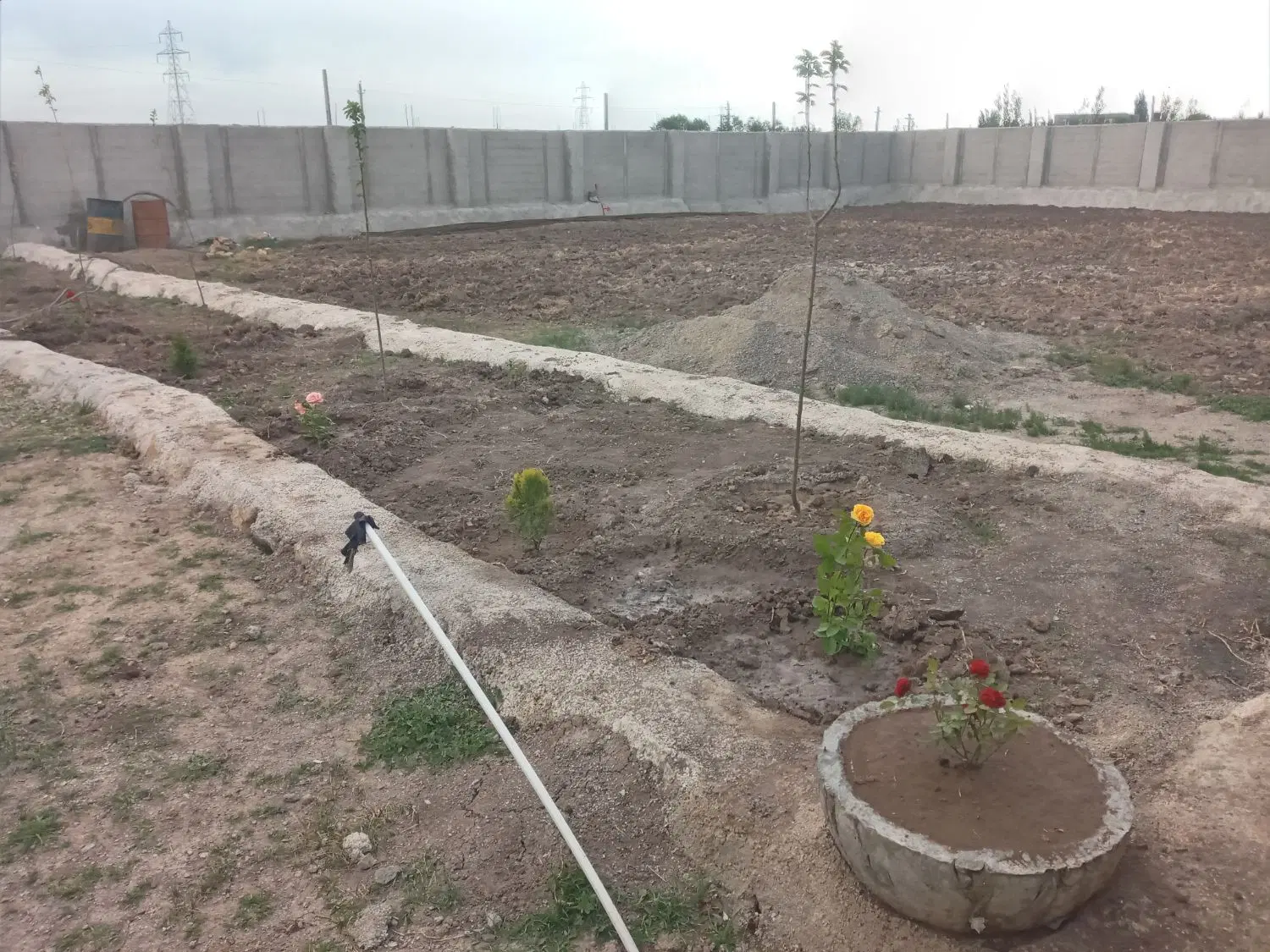 زمین مسکونی
