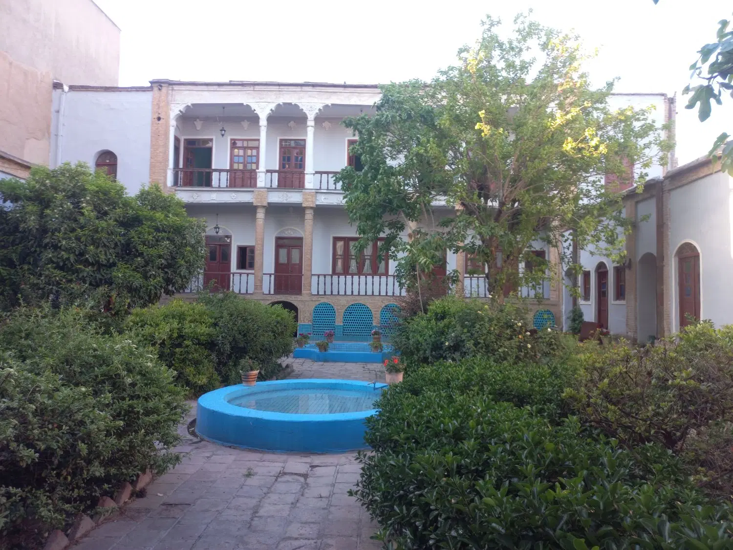 زمین مسکونی
