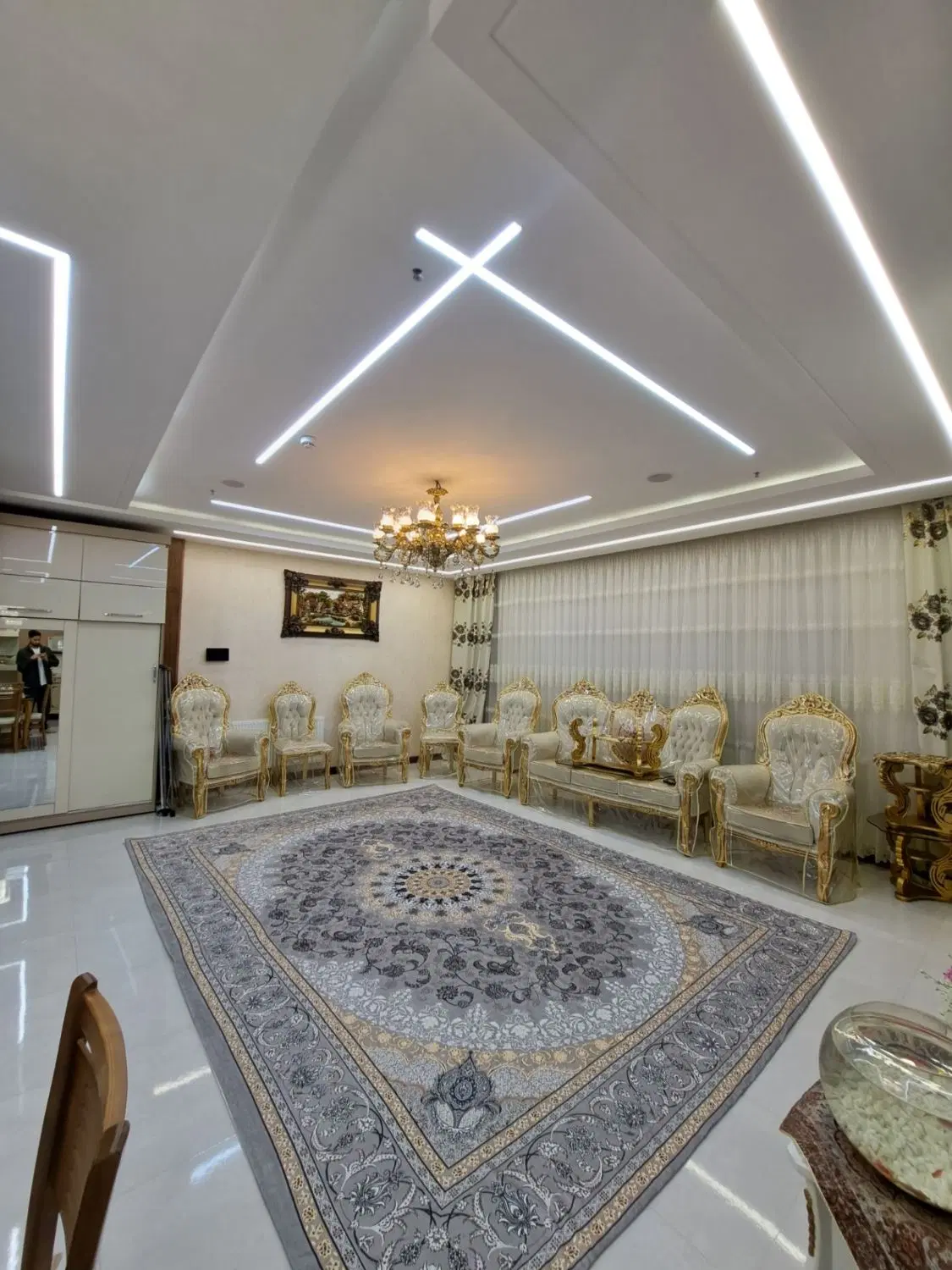 واحد 100 متری