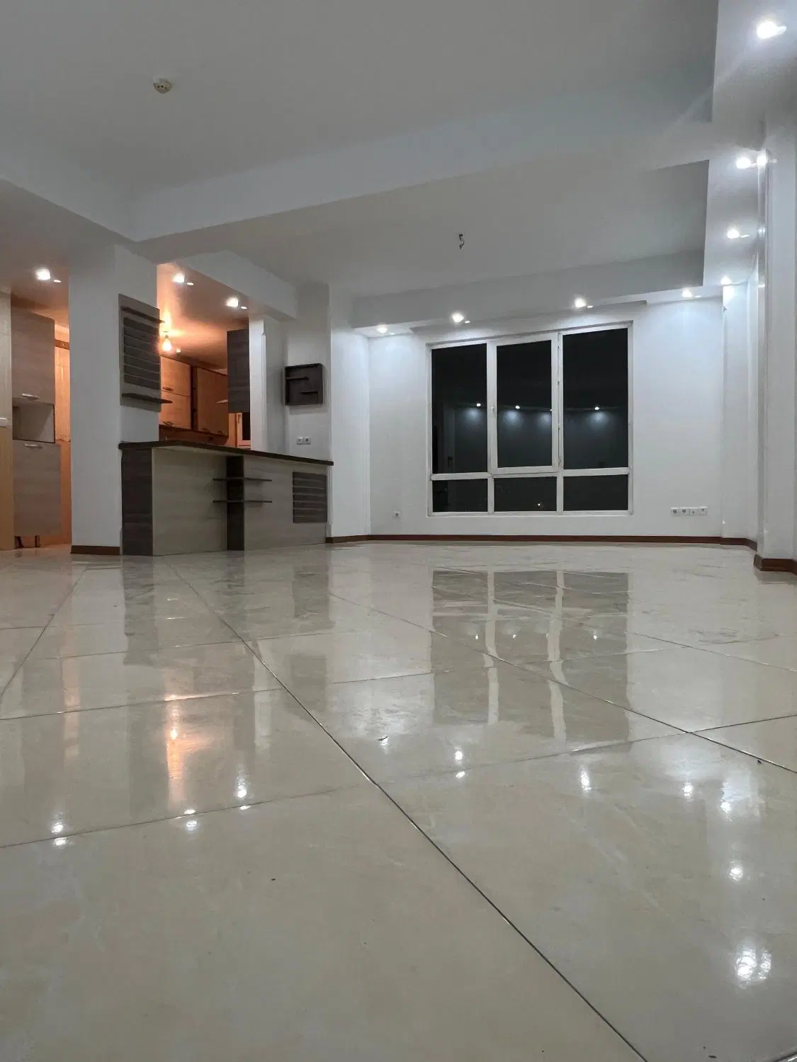 ۱۰۰ متری ، دریاچه ، چیتگر ، فوری