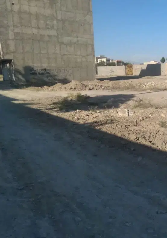 زمین مسکونی با جواز ساخت