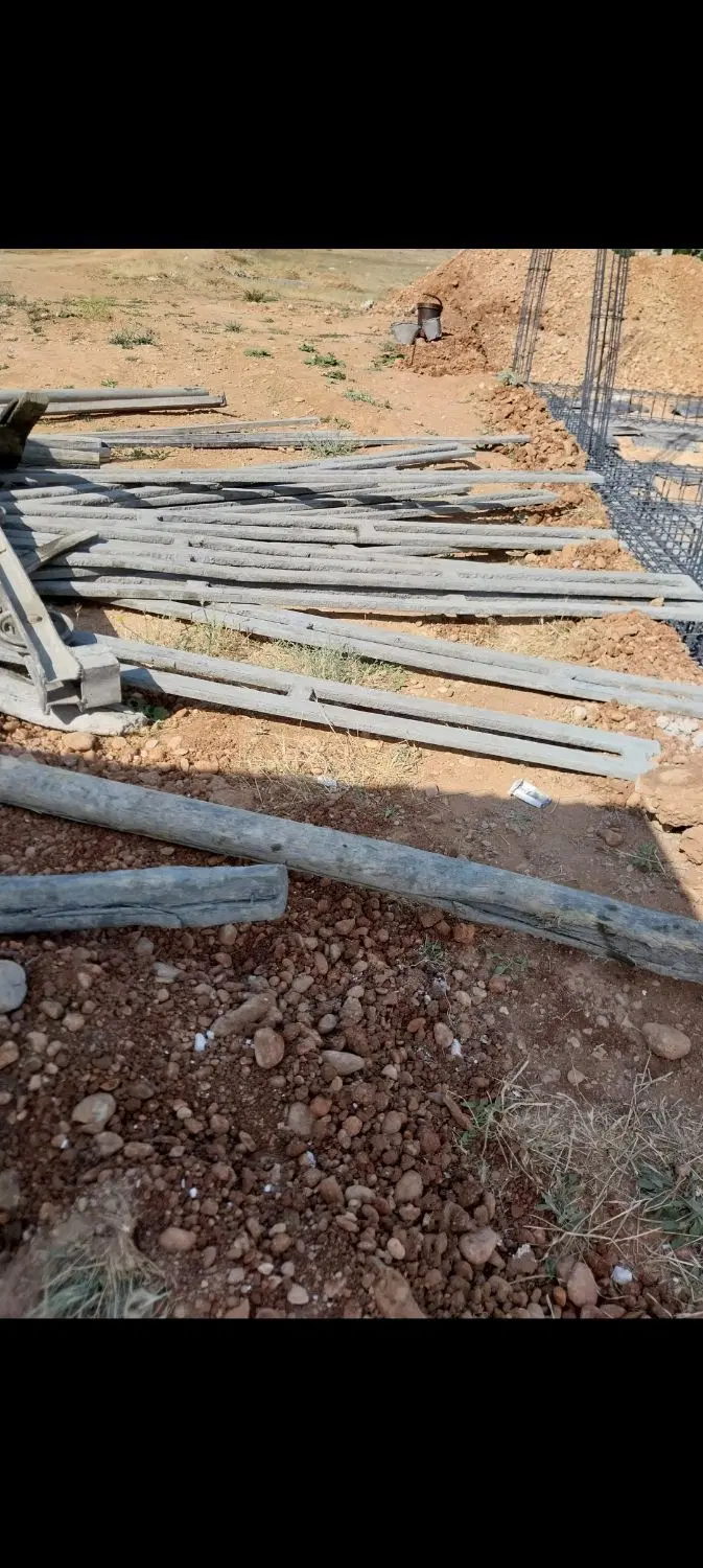 زمین مسکونی ۲۰۰متر بلکو سند تک برگ دارد