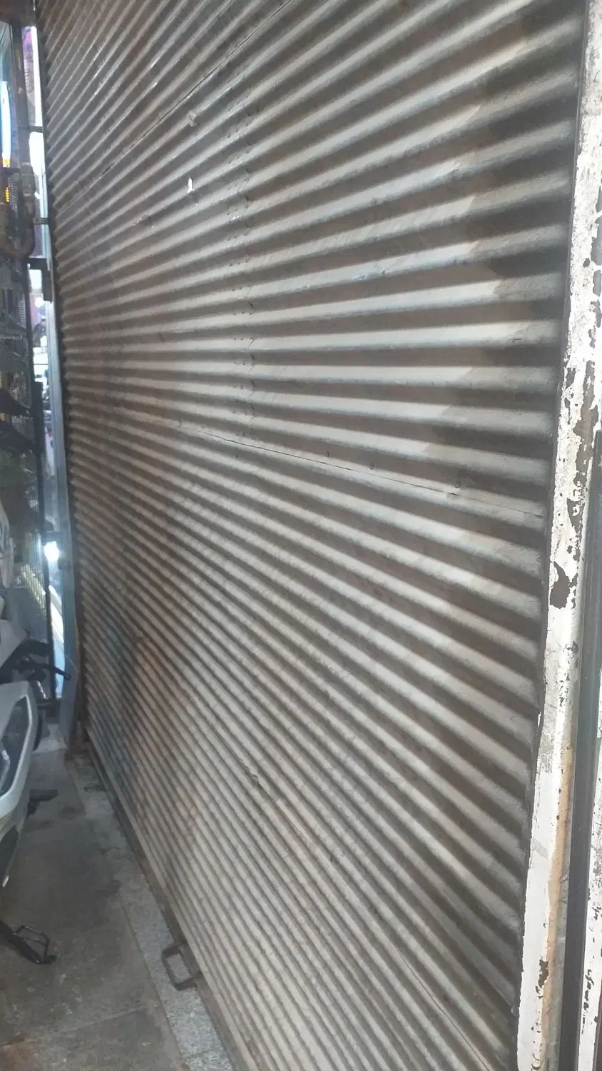 مغازه در درب گجیل۴۵متر باانباری