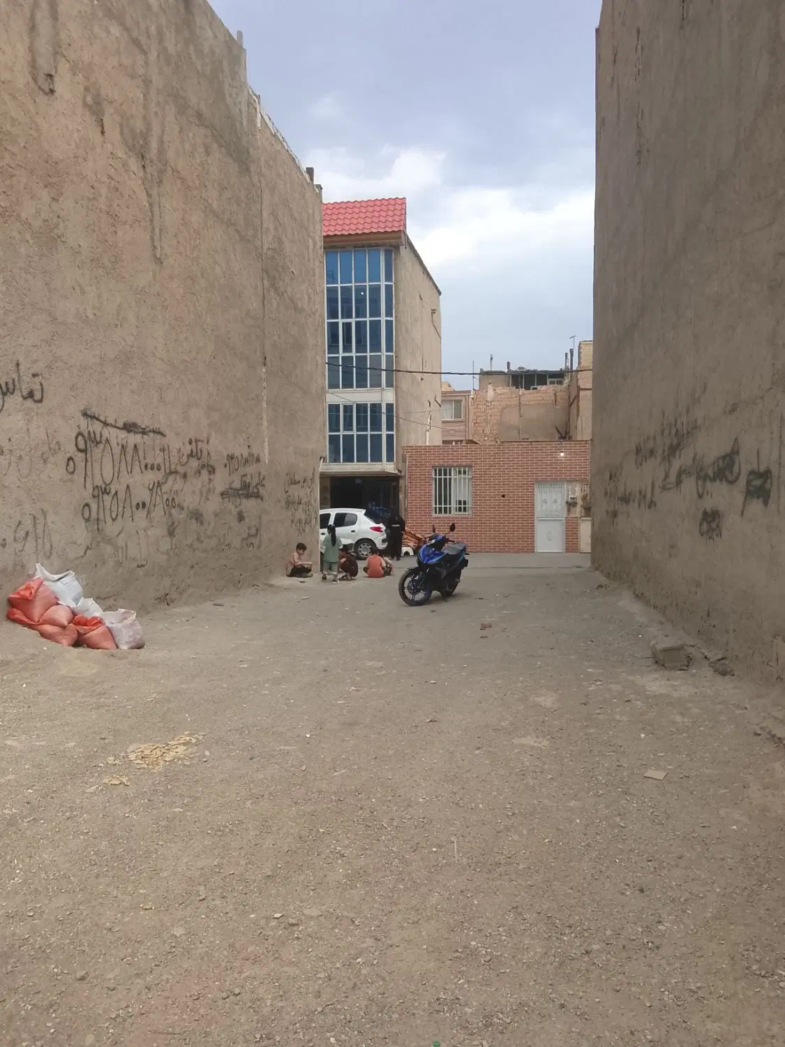 زمین.فروشی مناسب سرمایه گذاری