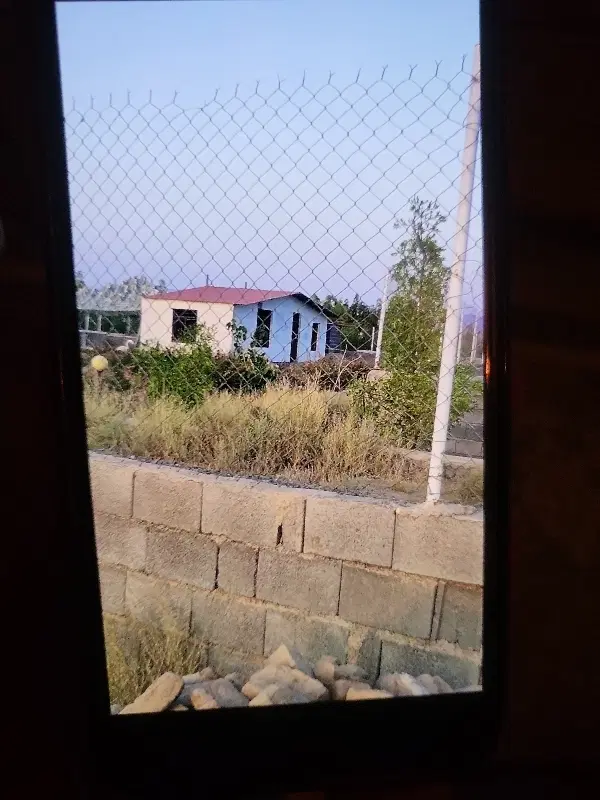 خانه باغ. در جاده علی اباد. به بجدشریف