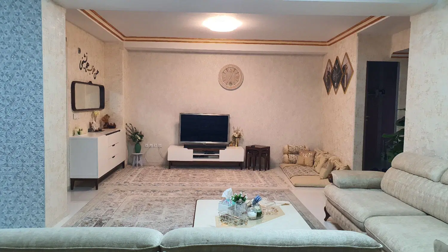 فروش آپارتمان سه خوابه
