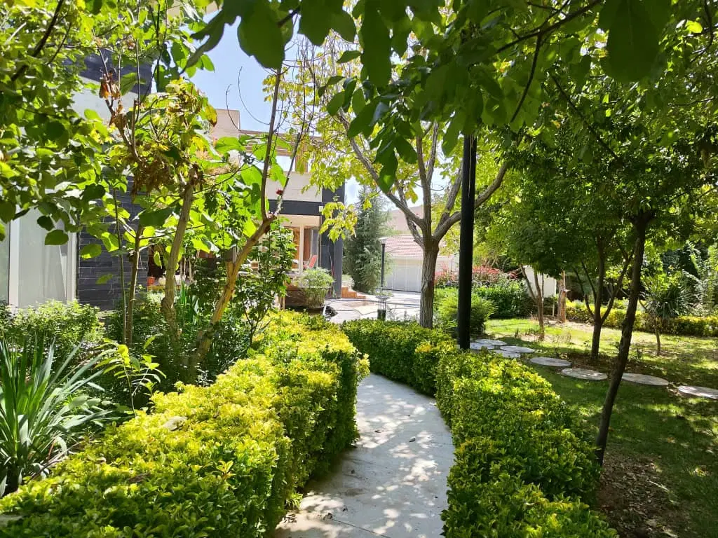 زمین سند باغی صدرا بلوار حافظ