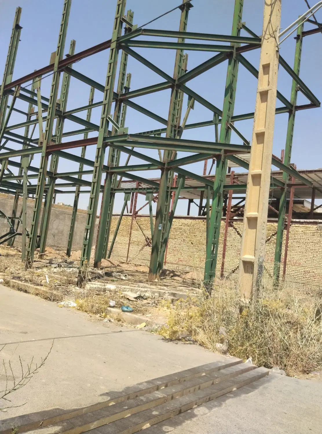 فروش ملک مسکونی تجاری