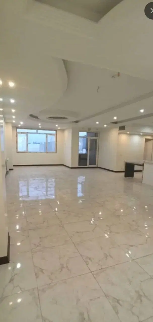 اپارتمان ۱۴۲ متری سه خوابه