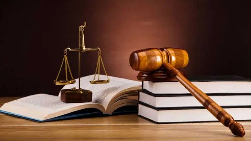 واگذاری دفتر وکالت با تحهیزات سه روز در هفته