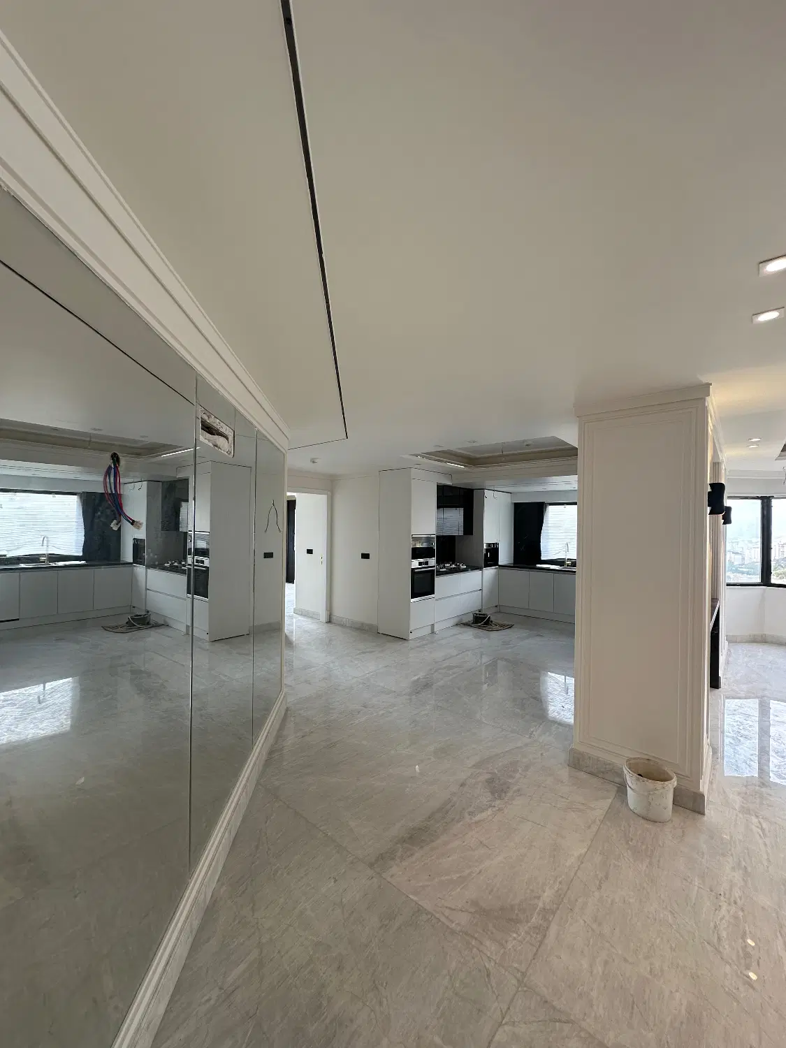 اپارتمان لوکس ۱۵۷