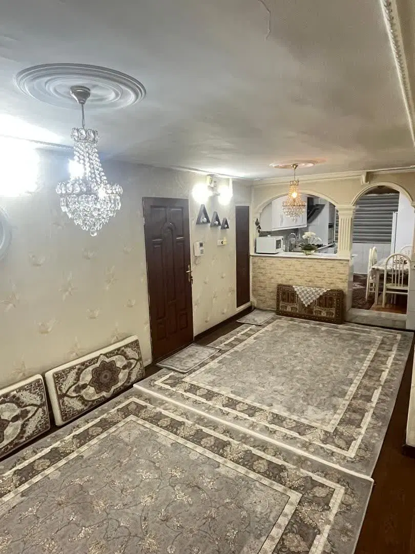آپارتمان دولت اباد فلکه سوم