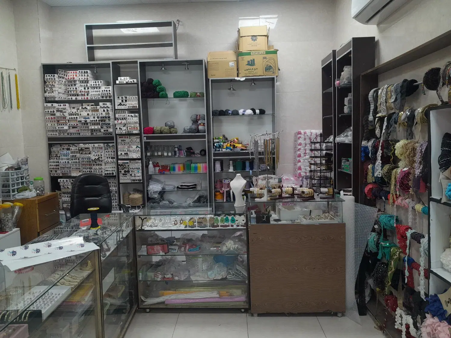 مغازه تجاری پاساژ زیتون مجلسی