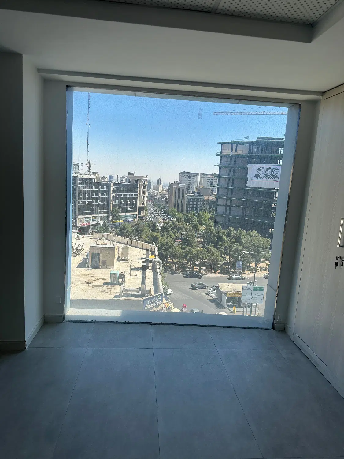 60 متر اداری میدان کاج