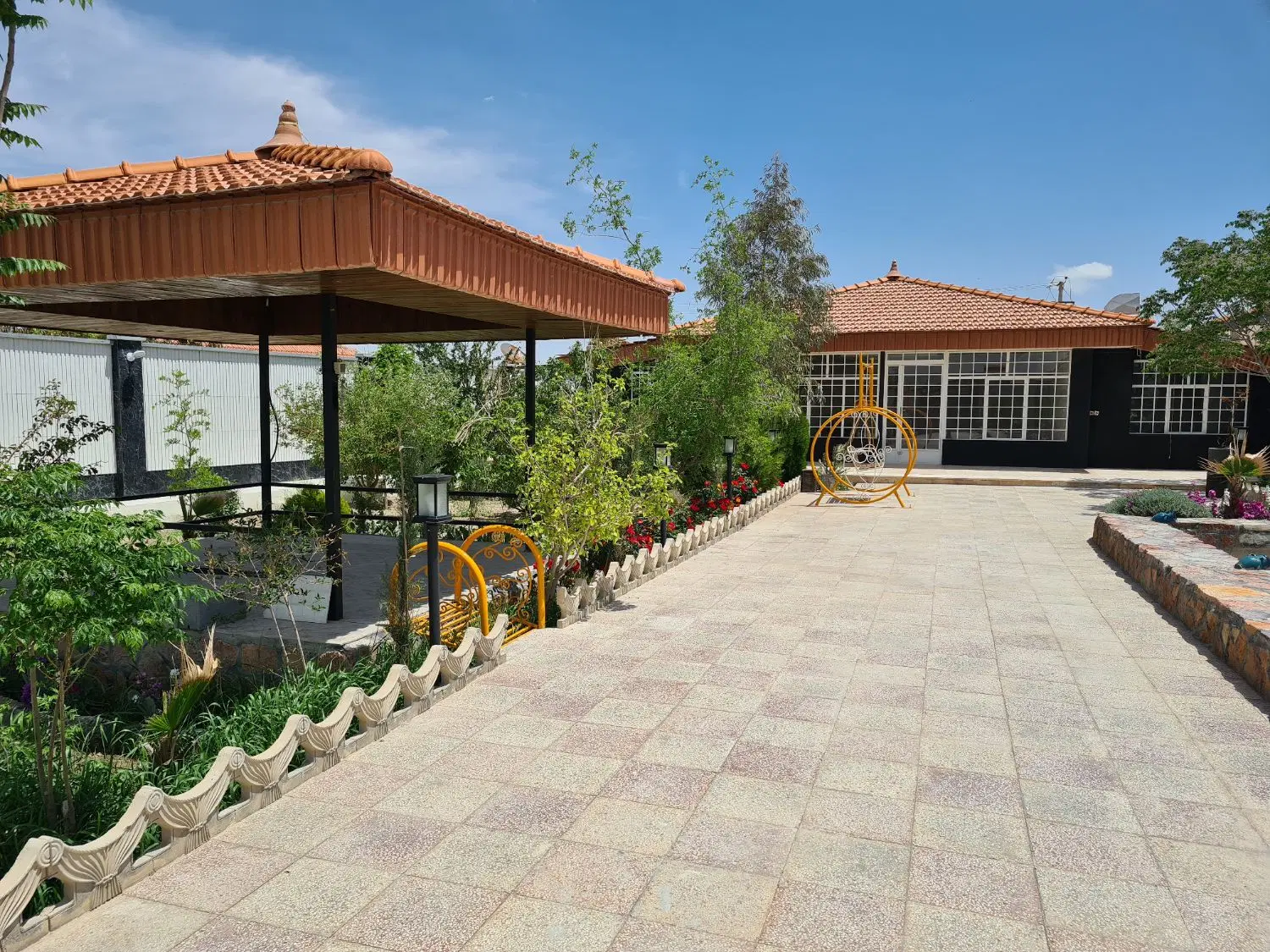 باغ مهندسی مدرن کنجوان