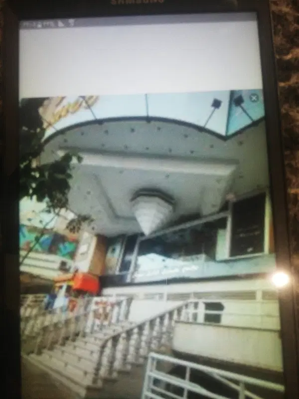 یک باب مغازه برج بهار مرکز لباس بچه