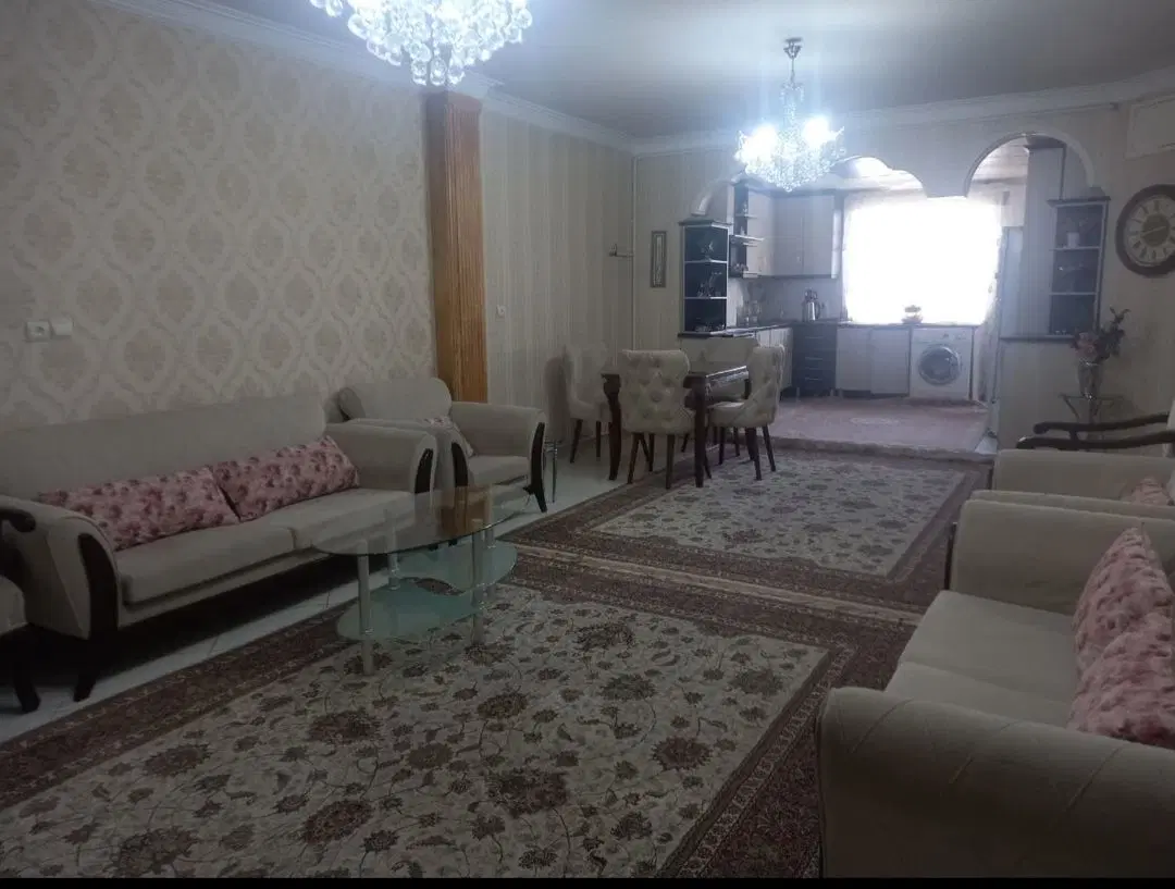 واحد ۹۰ متری نواب ۲۲ متری محسنی