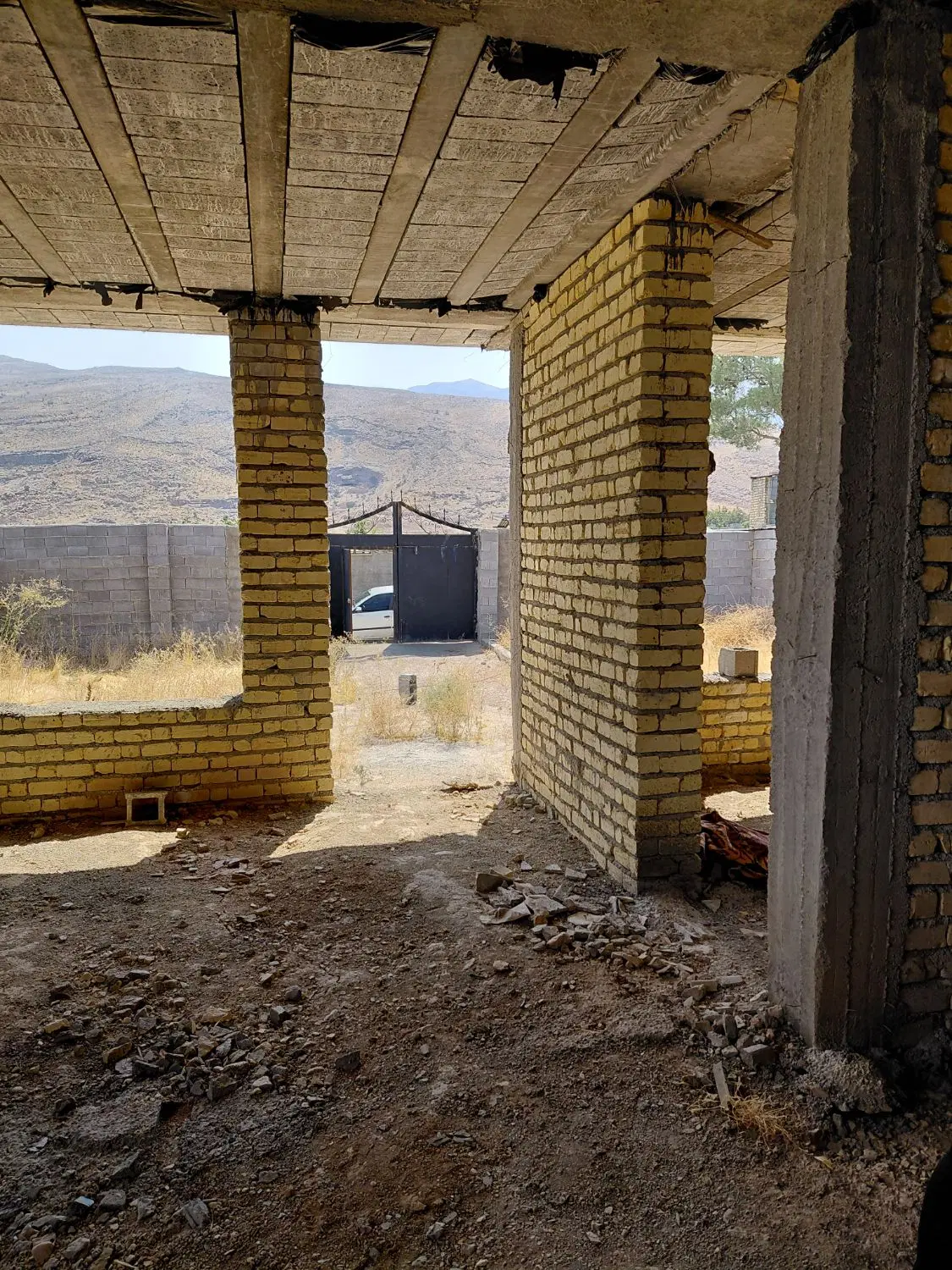 زمین مسکونی وباغچه ای در حسن آباد
