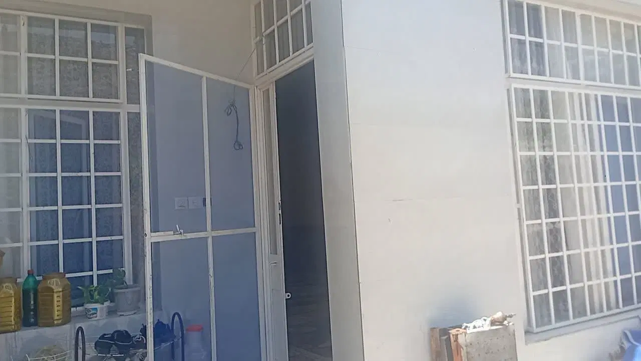 خانه ویلایی در قلعه سنگی