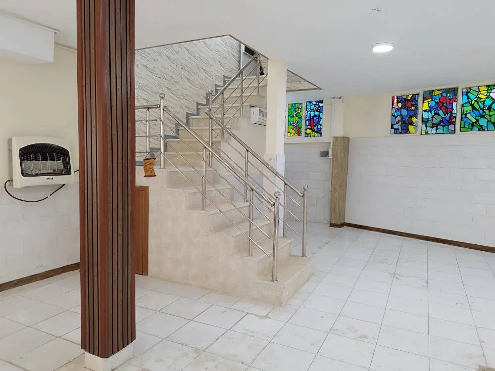 اجاره زیرزمین تجاری، نادری جنوبی