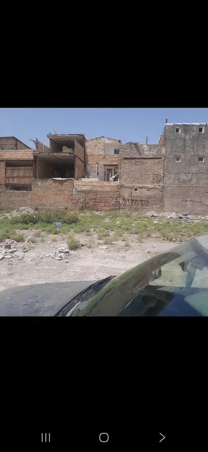 زمین مسکونی