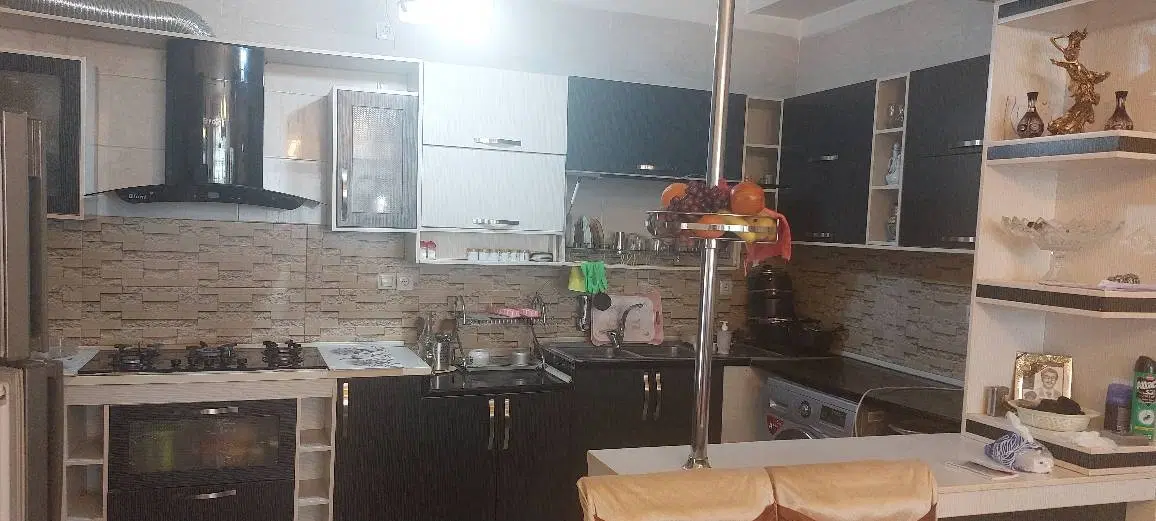 کسری ۱۱۰متری دو خوابه