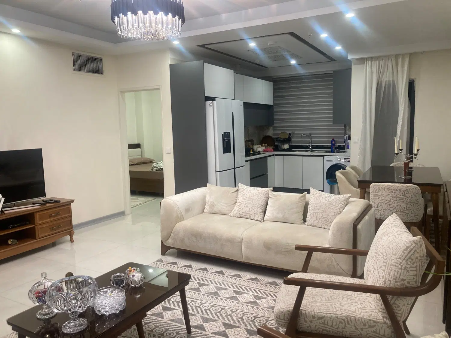 آپارتمان ۷۰ متری نوساز