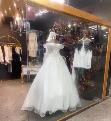 مغازه ۱۴ متری داخل پاساژ فردیس