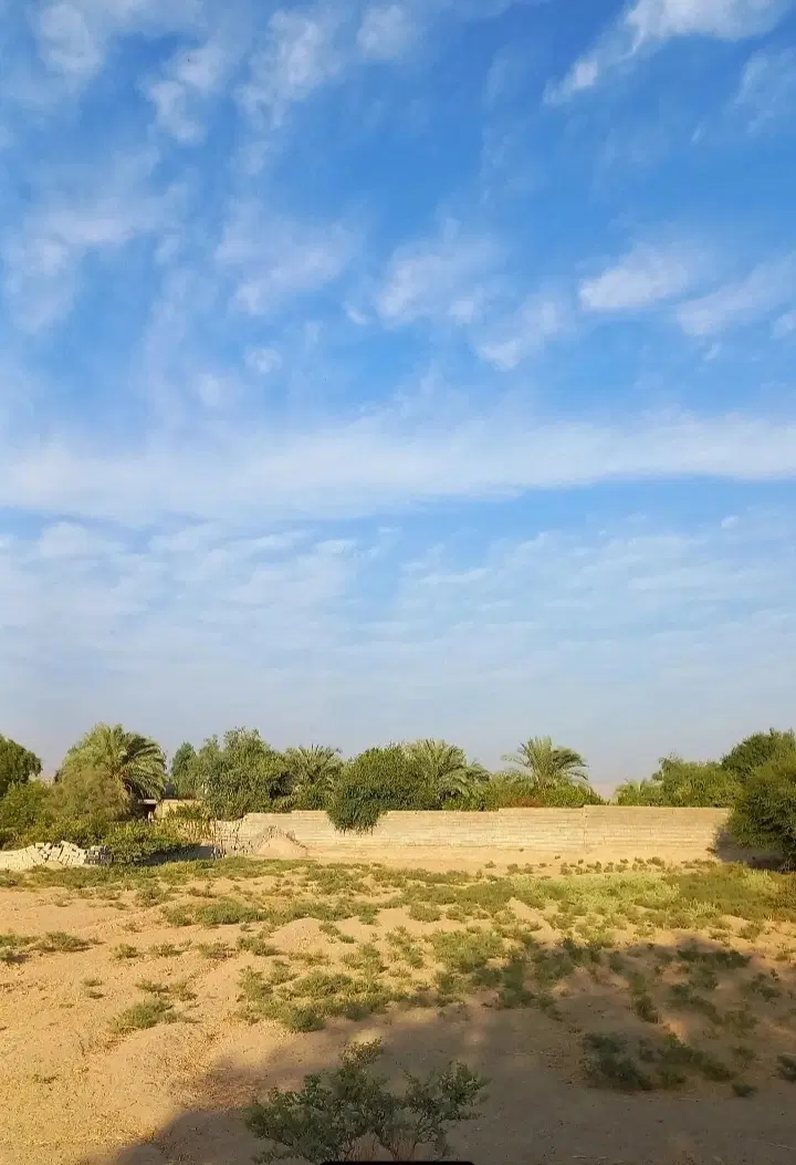 ۴۰۰ متر زمین بفروش میرسد