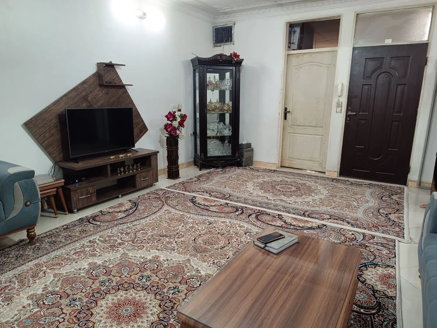 اجاره ۶۵ متر بنفشه ها تمیز