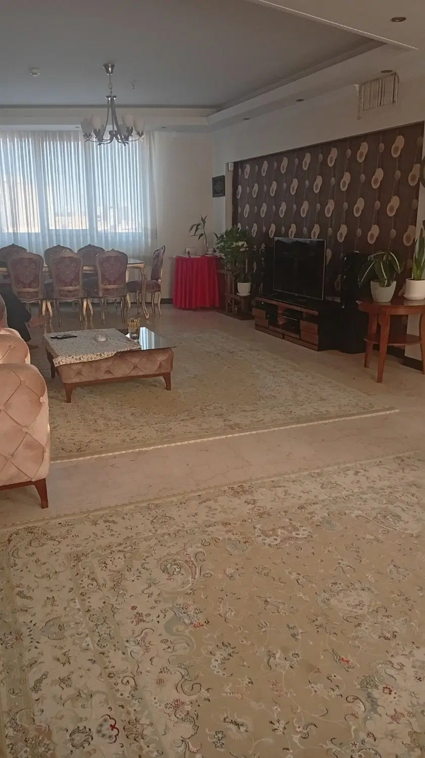 155مترامکانات کامل 9ساله 2پارکینگ