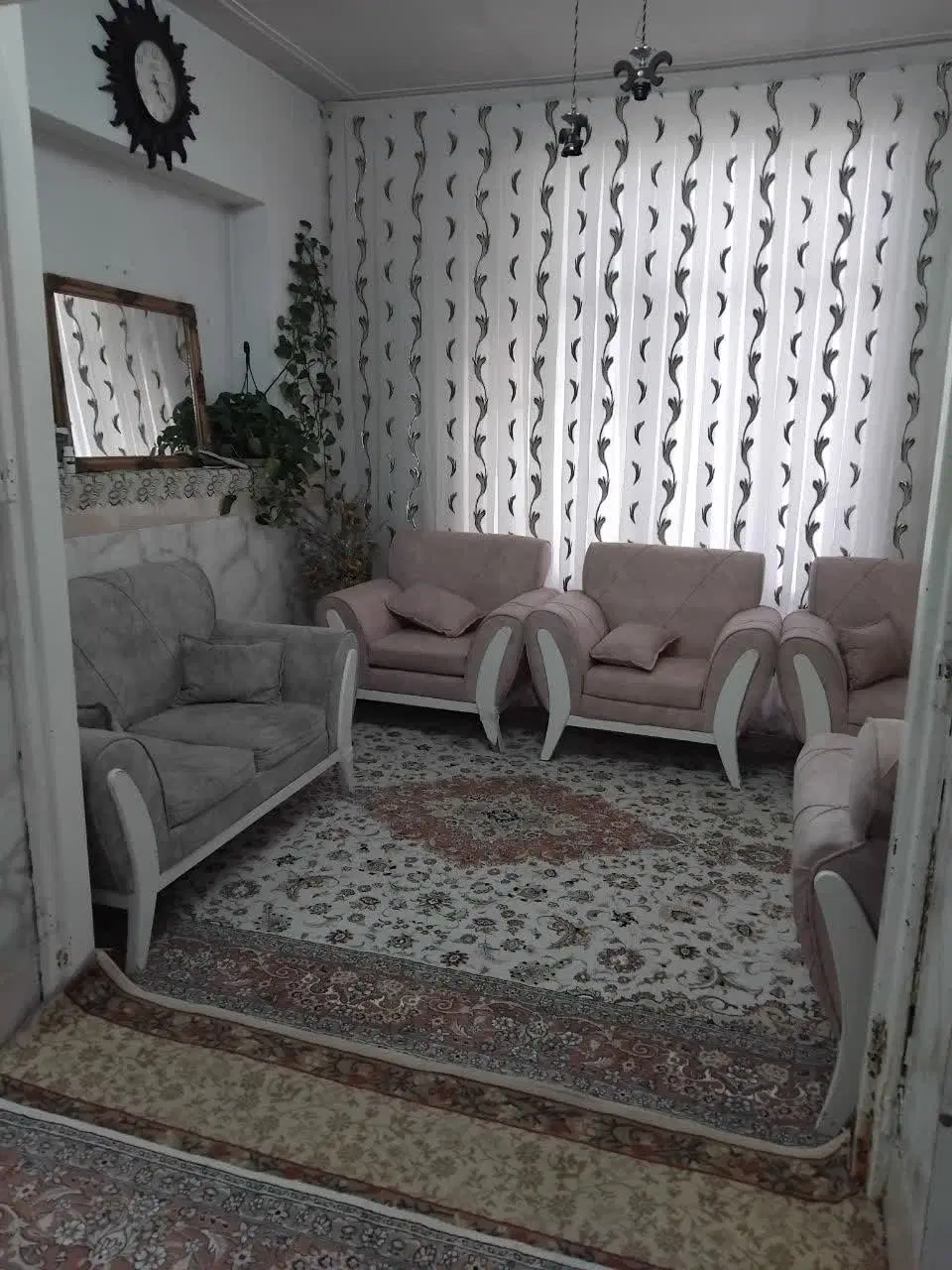 خانه کلنگی ۱۵۰ متری مناسب ساخت و ساز و معاوضه