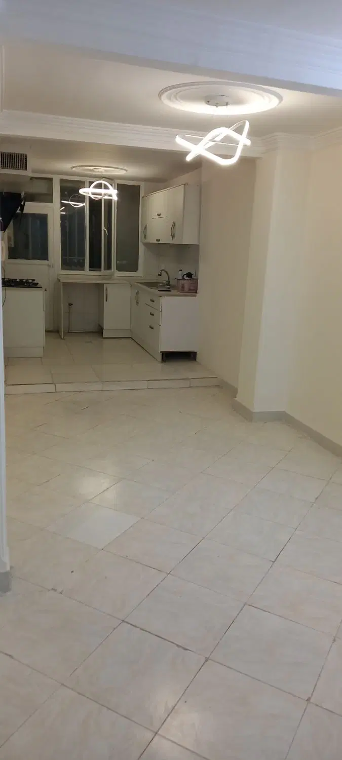 واحد ۸۰ متری دوخواب  همکف