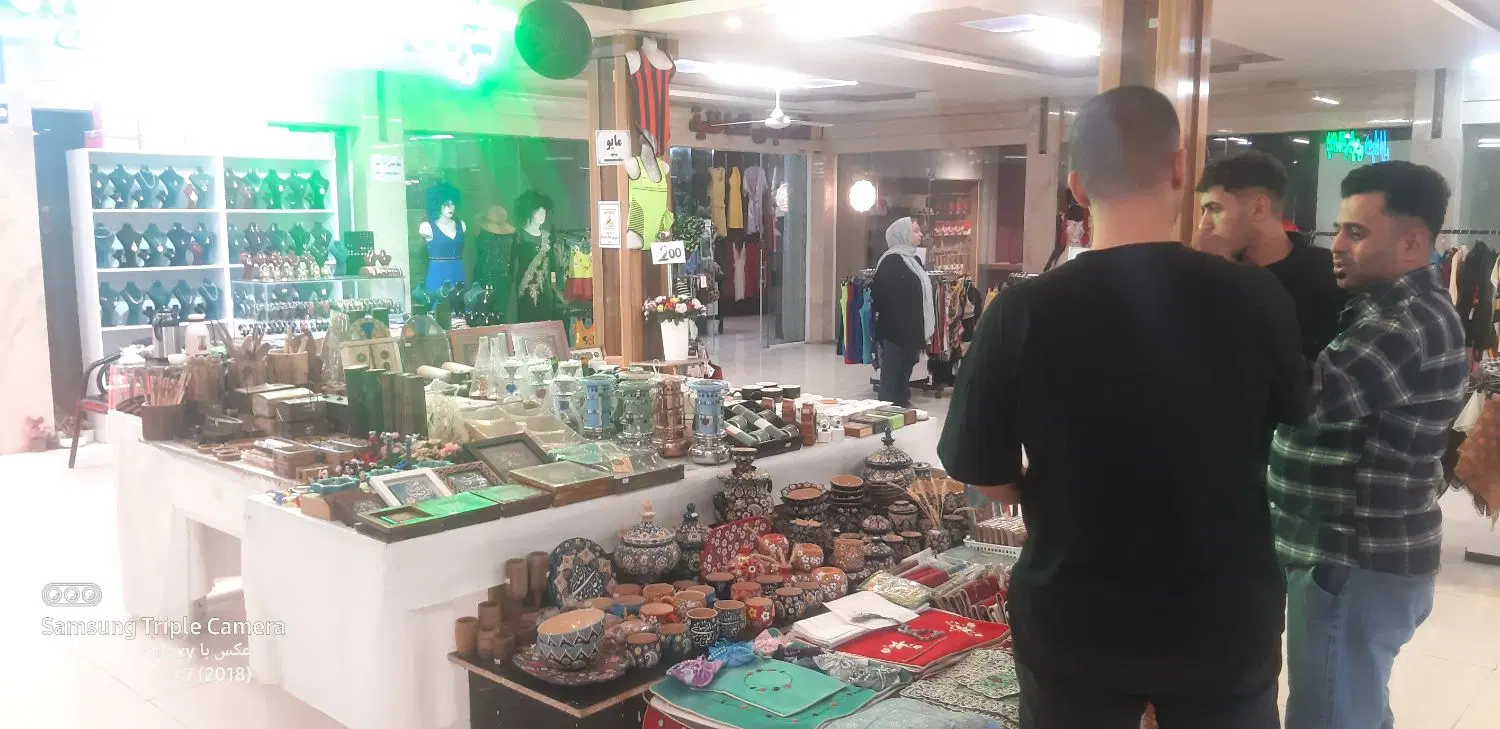یک باب مغازه ۱۳ متری جنب هتل قصر بازار خاور