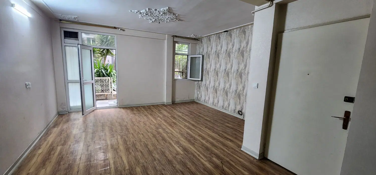 آپارتمان ۸۳متری بازسازی شده نارمک