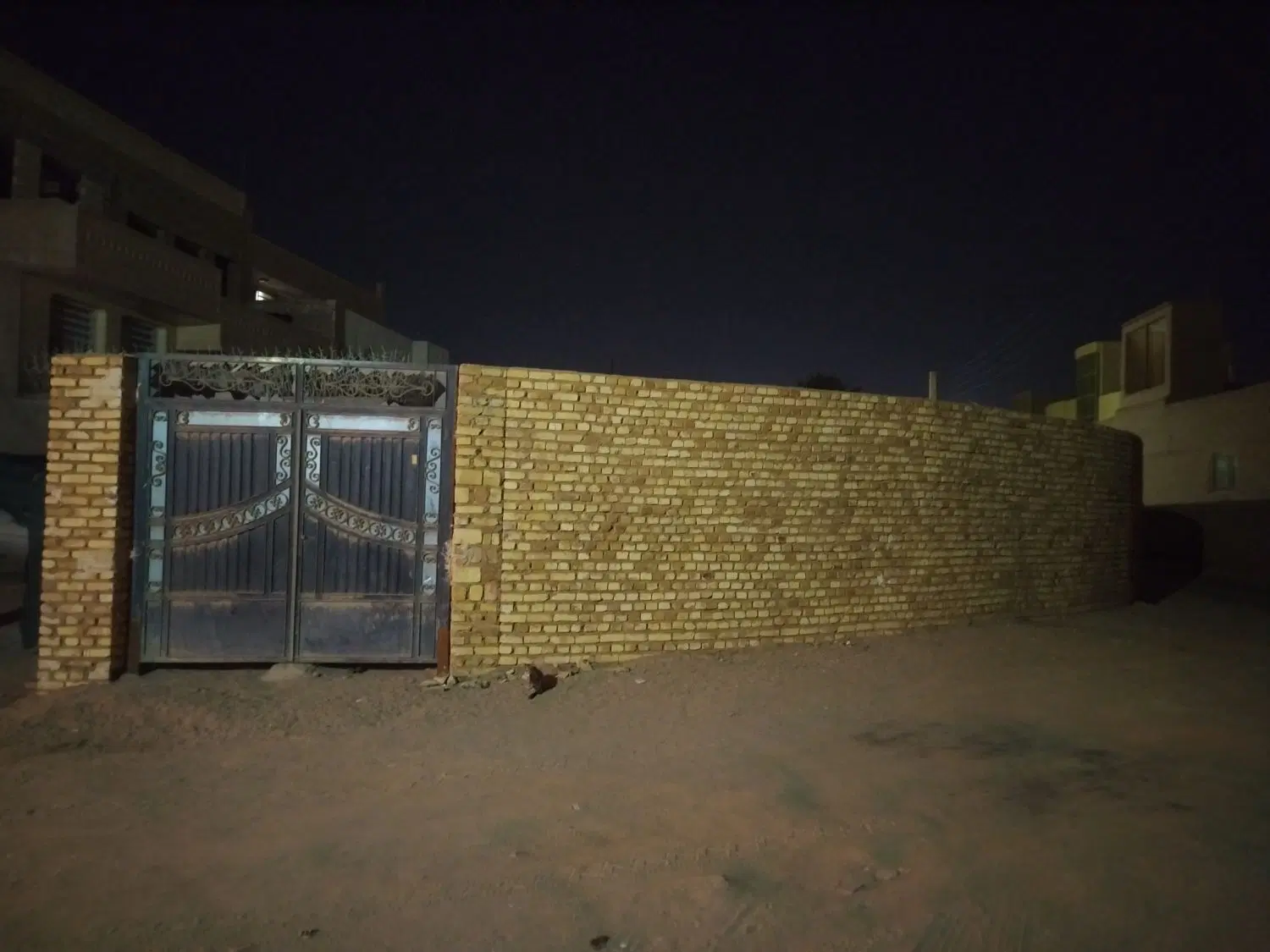 گاراژ جهت انباری