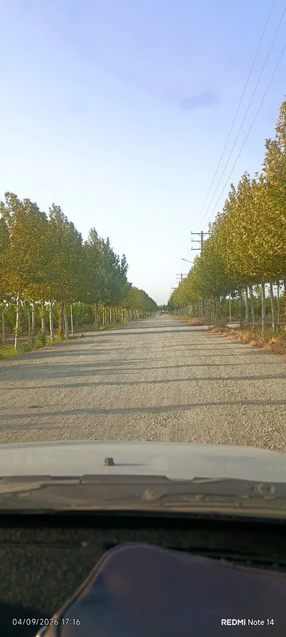 زمین باغچه قابل ساخت آران