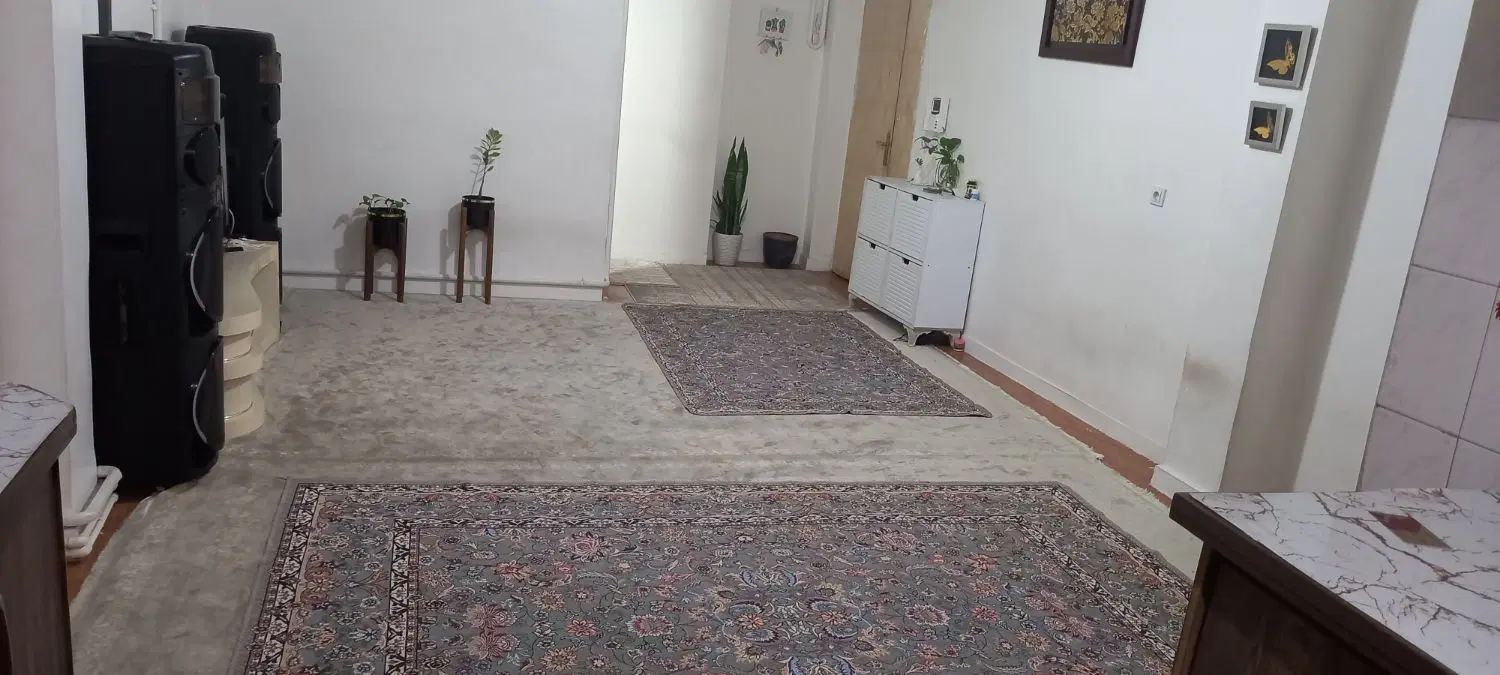 یک واحد آپارتمان ۶۳متری قولنامه ای درمرکز شهریار