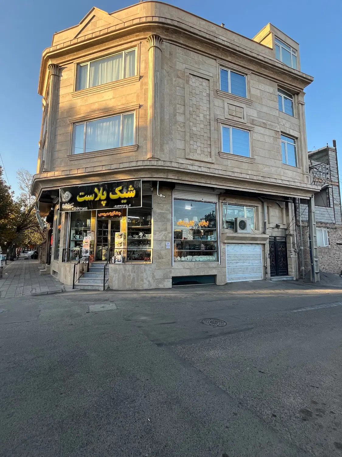 فروش تجاری مسکونی موقعیت عالی