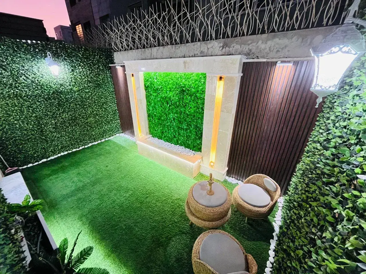 ۴۸مترعروسک حیاط دار+پارکینگ سندی+فول دیزاین