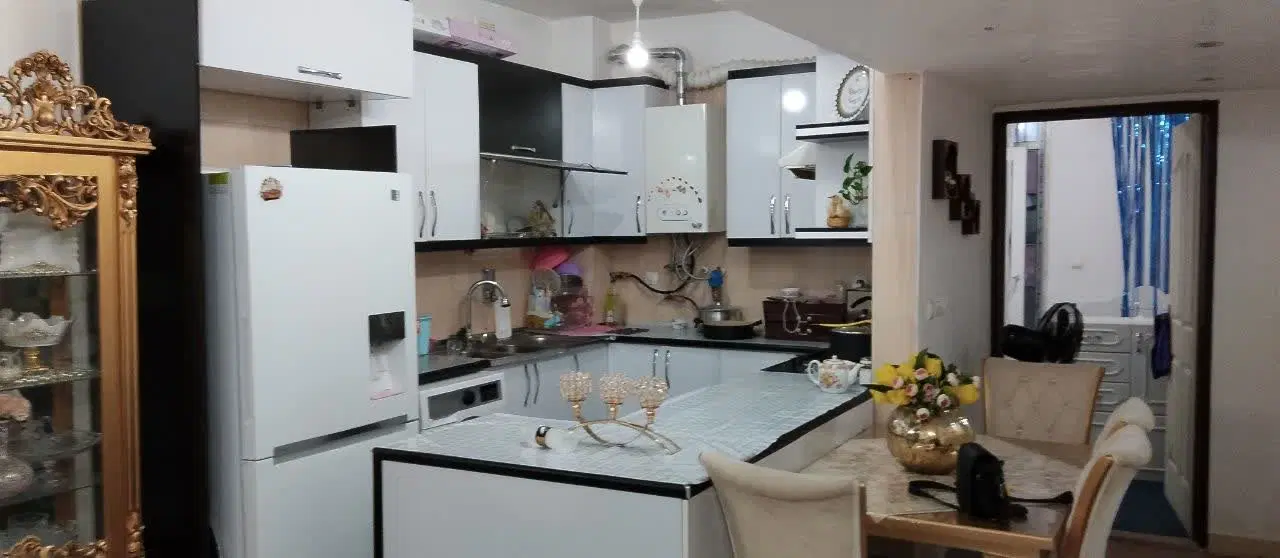 نیمه ویلایی خیابان شفیع