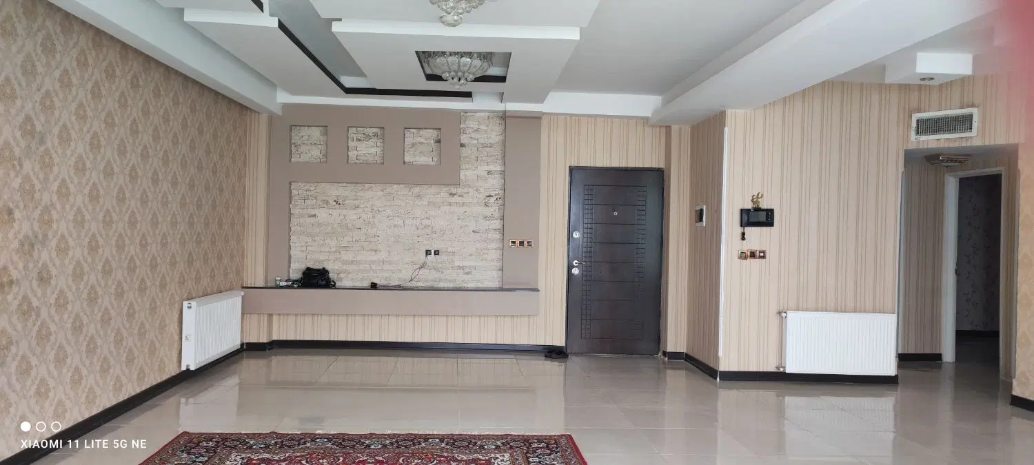 اجاره آپارتمان ۱۲۰ متری دو خواب در گلستان