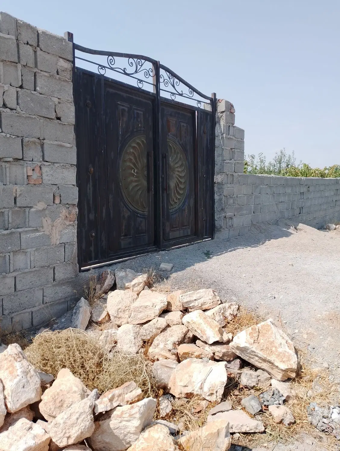 زمین برای جای خونه