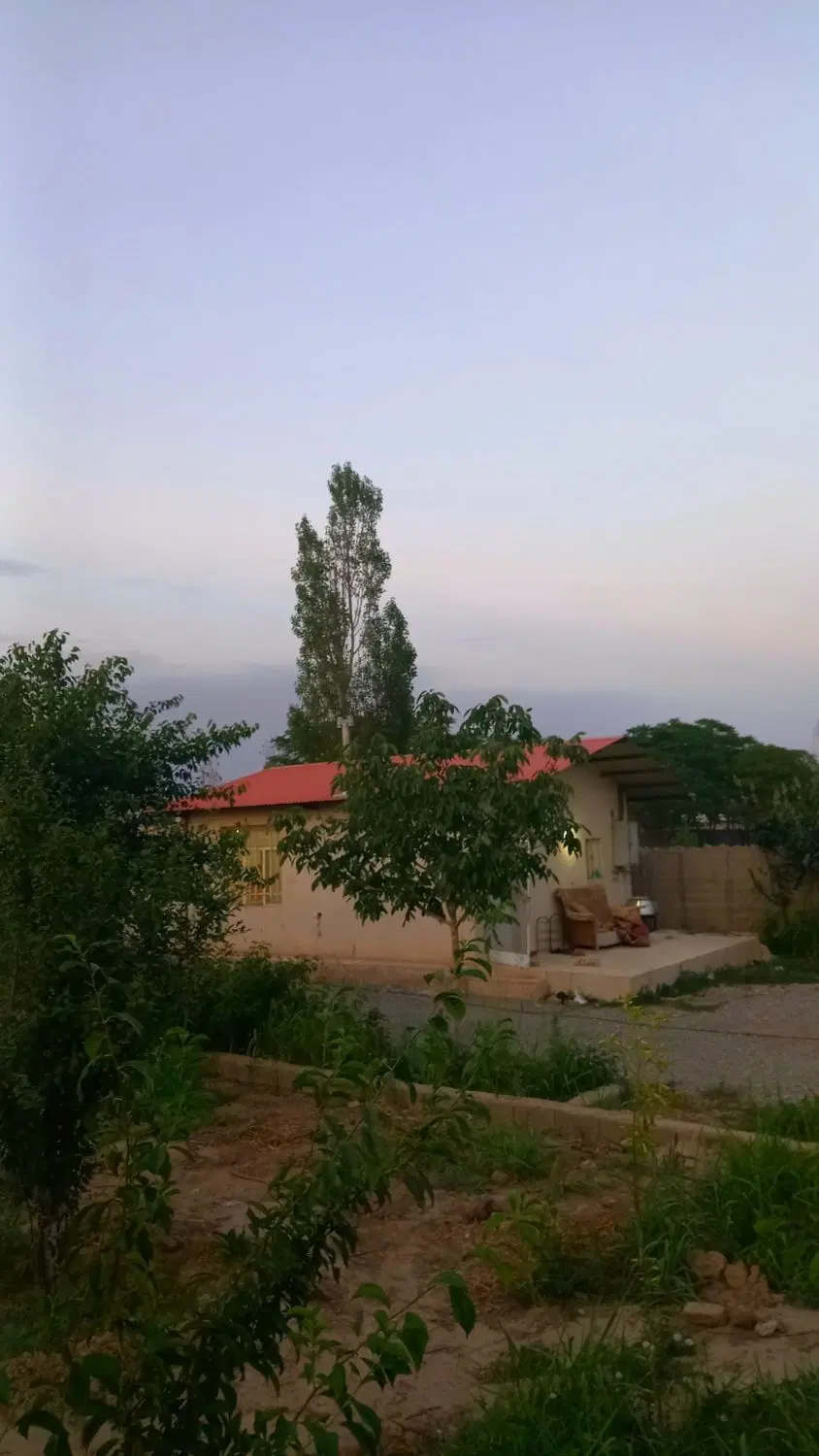 ۲۰۰۰متر باغ چهار دیواری باتمام امکانات