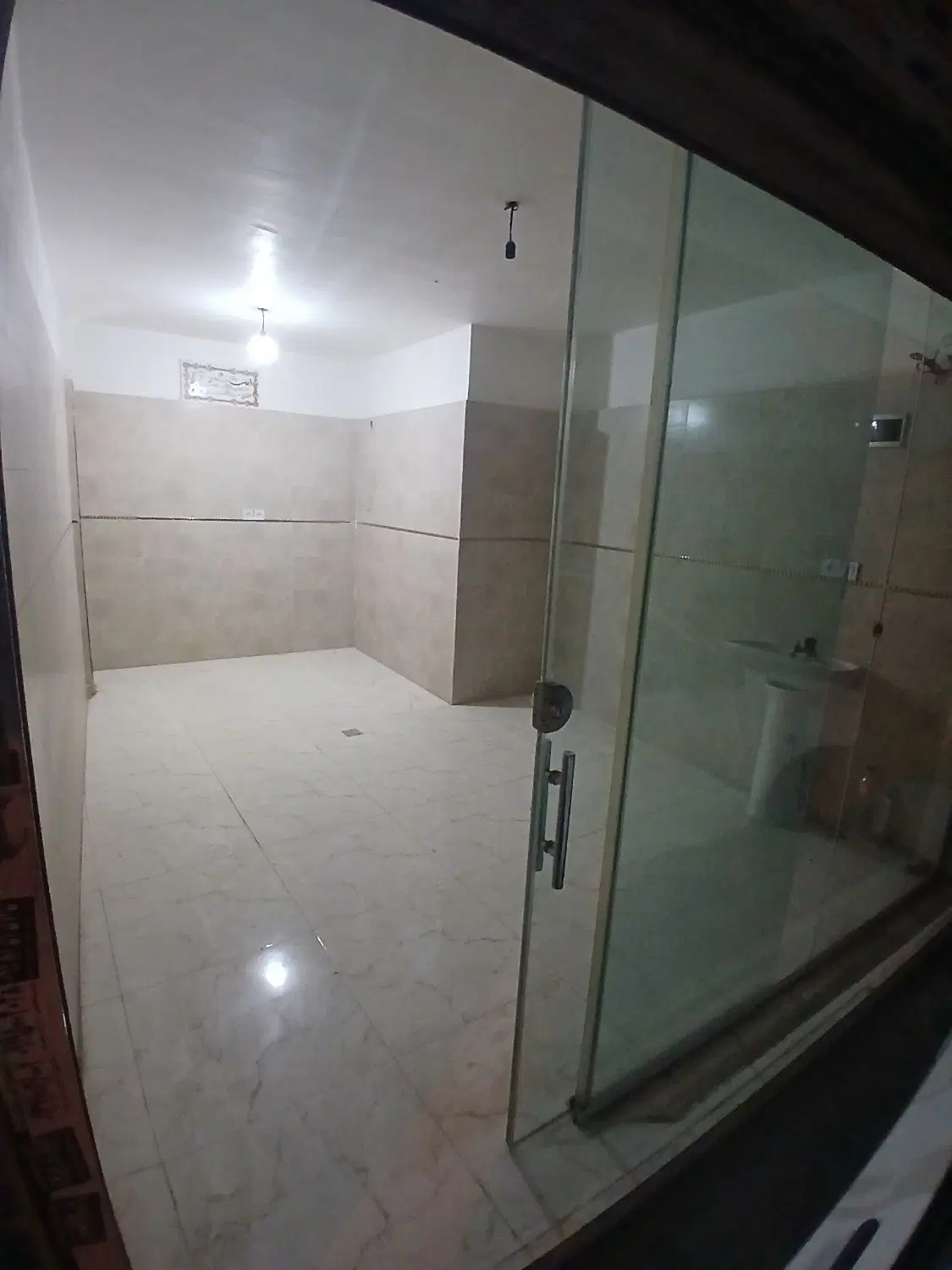 مغازه ۱۶متری محدوده غربا پشت مدرسه ابن سینا