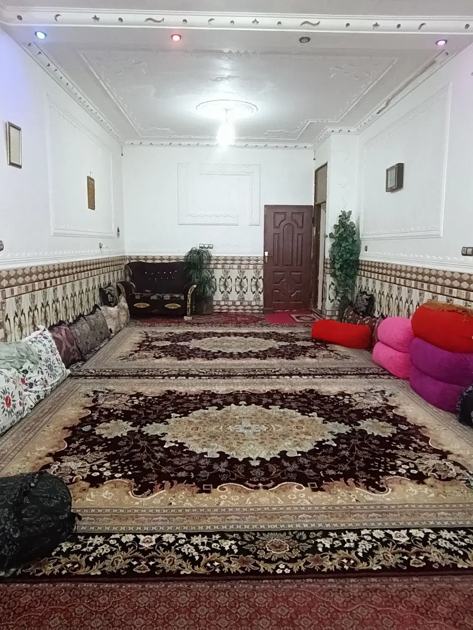 منزل دو طبقه فروشی کشاورز 14سجادیه 2