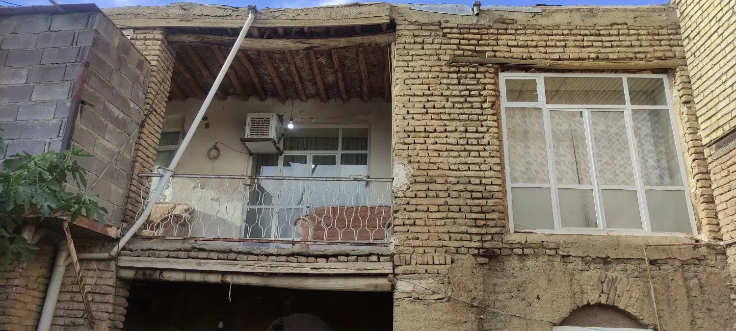 ۱۲۰مترخونه دربستی ویلایی