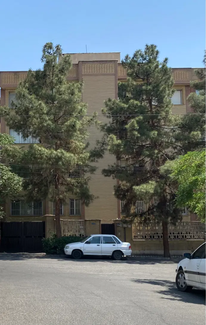 شهرک غرب _ فلامک _ ۱۵۰ متر _ ۳ خ